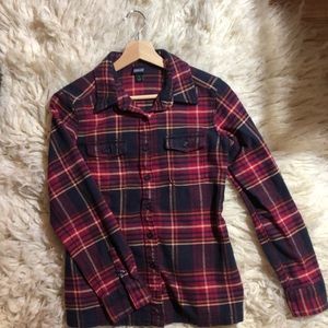 Patagonia women’s fjord flannel